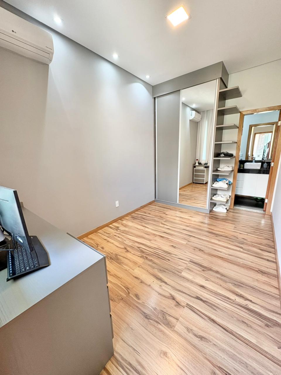 Foto 5 de Excelente casa de Alto Padrão lote 420m2 no bairro Castelo!!!!!