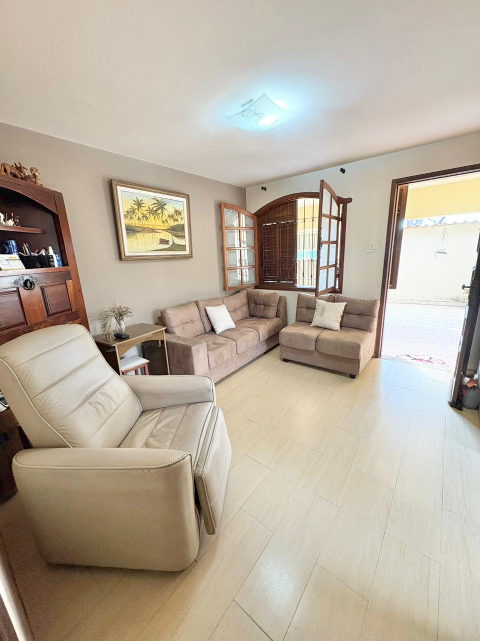 Foto 3 de Excelente casa com 6 quartos no bairro Alípio de Melo!!