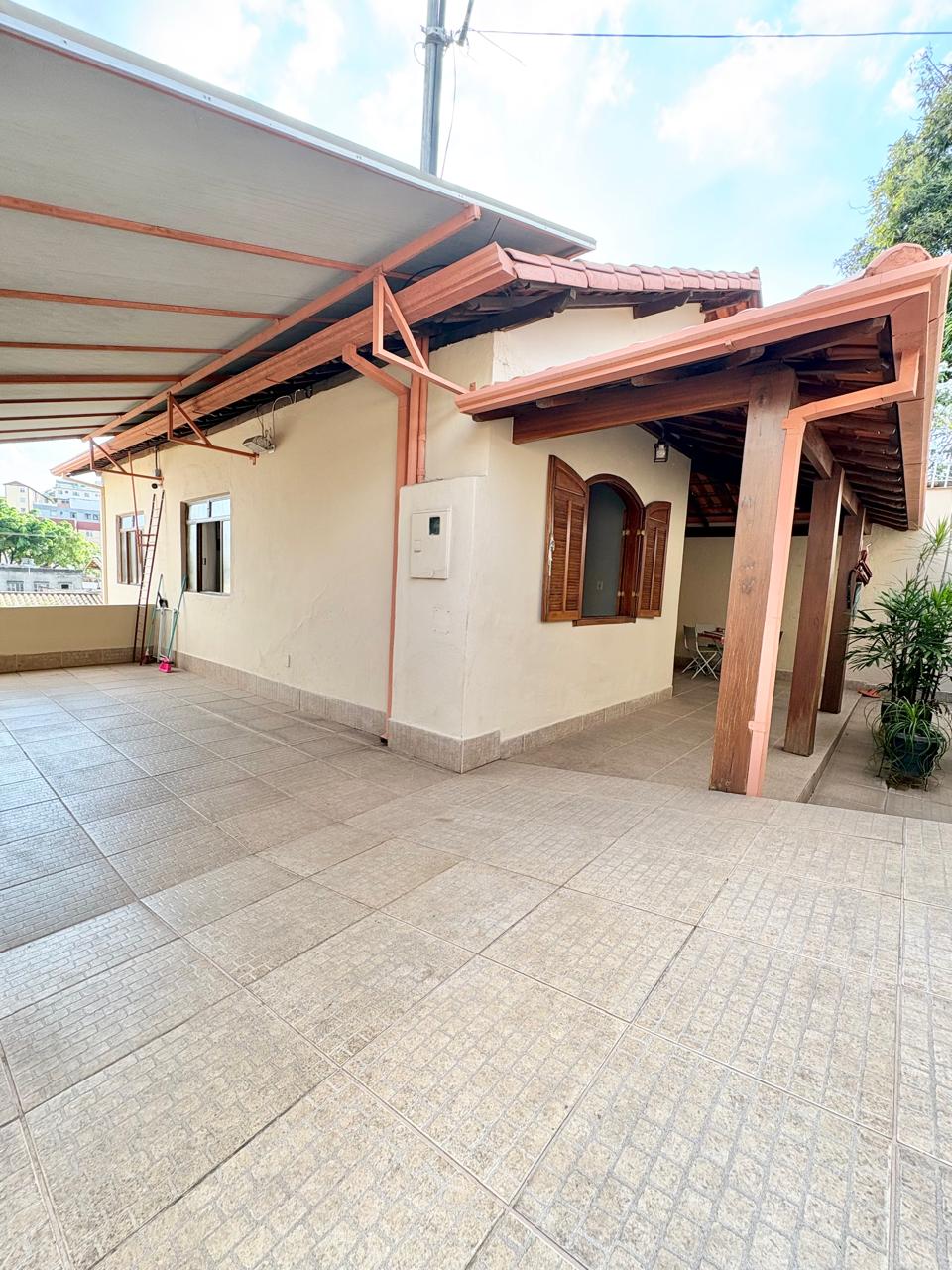 Foto 2 de Excelente casa geminada no bairro Caiçara.