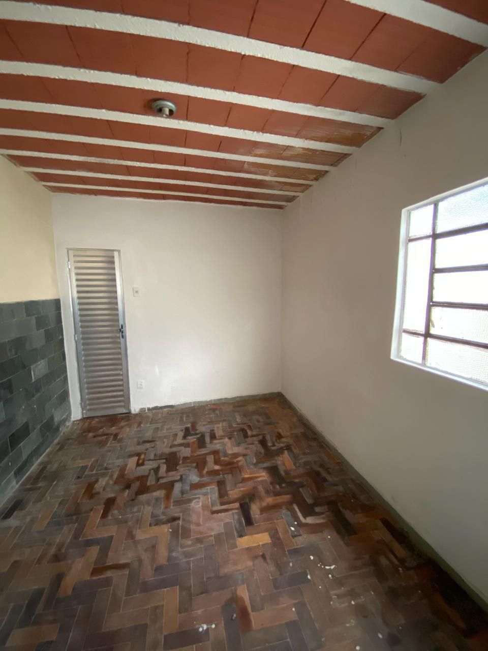 Foto 2 de Casa para reforma no bairro Caiçara.