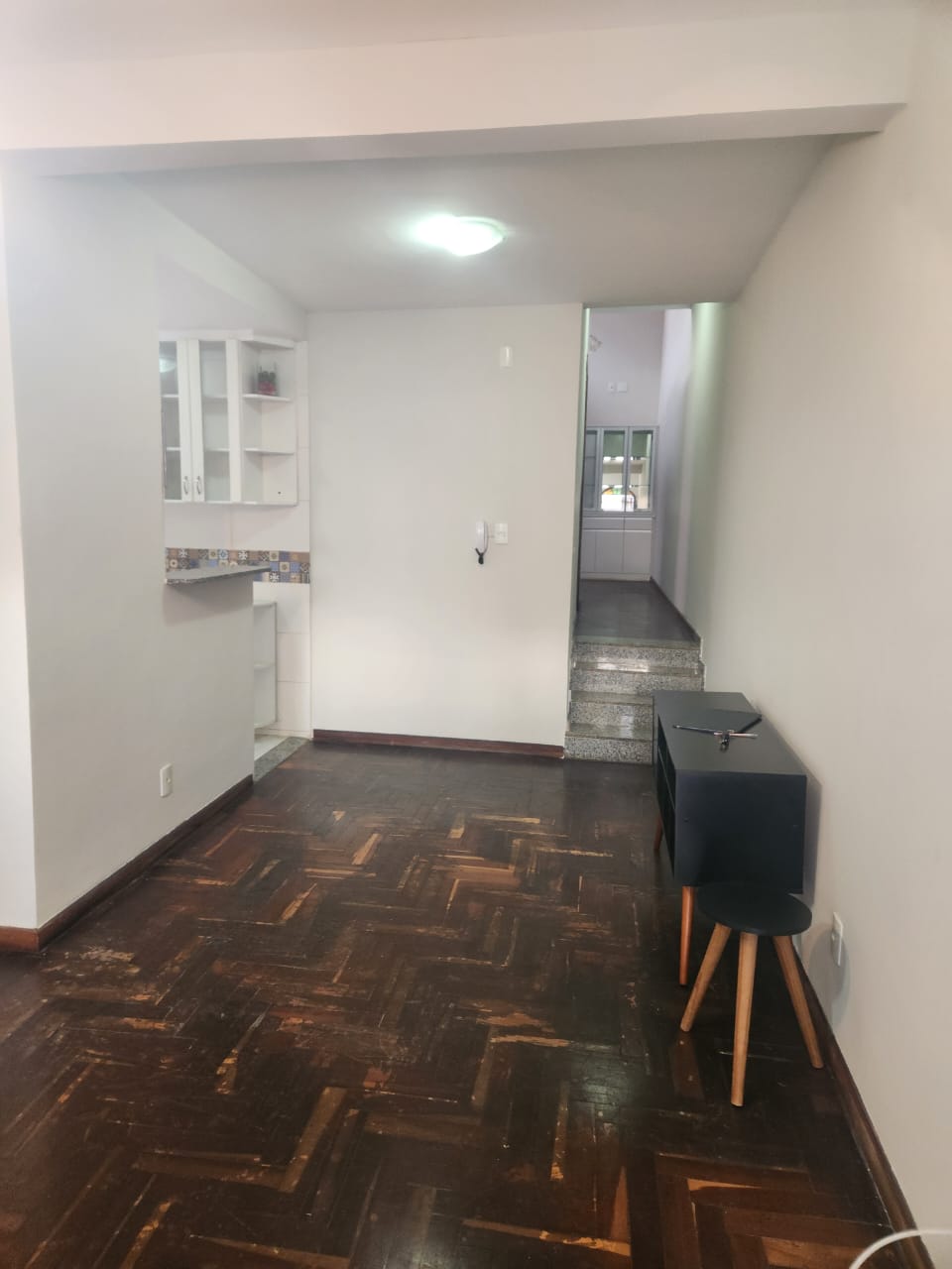 Foto 5 de Excelente casa geminada linear no bairro Castelo.