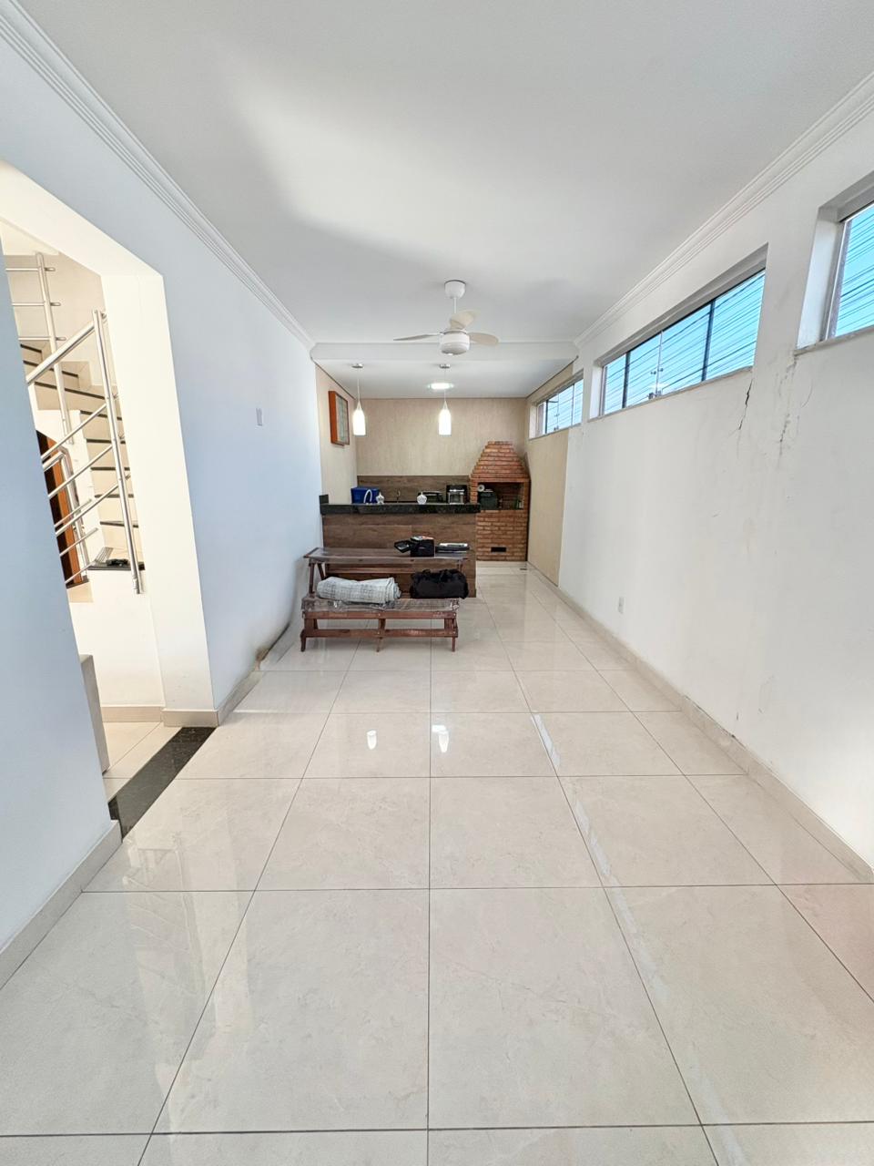 Foto 5 de Excelente casa geminada em condomínio no bairro Arvoredo II. 