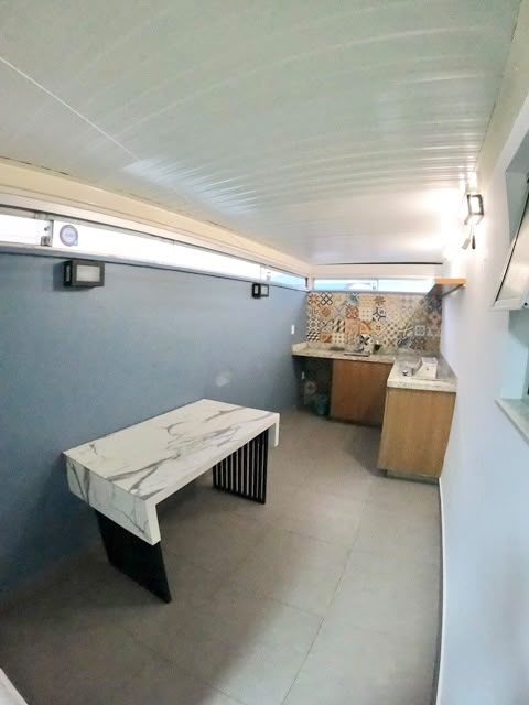 Foto 2 de Excelente área privativa com 03 quartos e Suíte no bairro Ouro Preto.