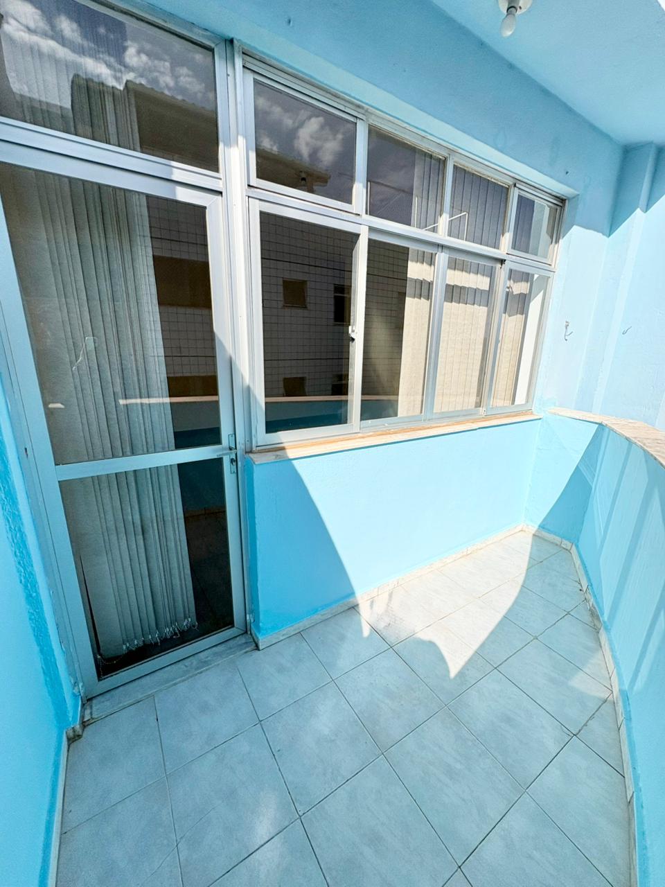 Foto 4 de Excelente apartamento com varanda no bairro Castelo.