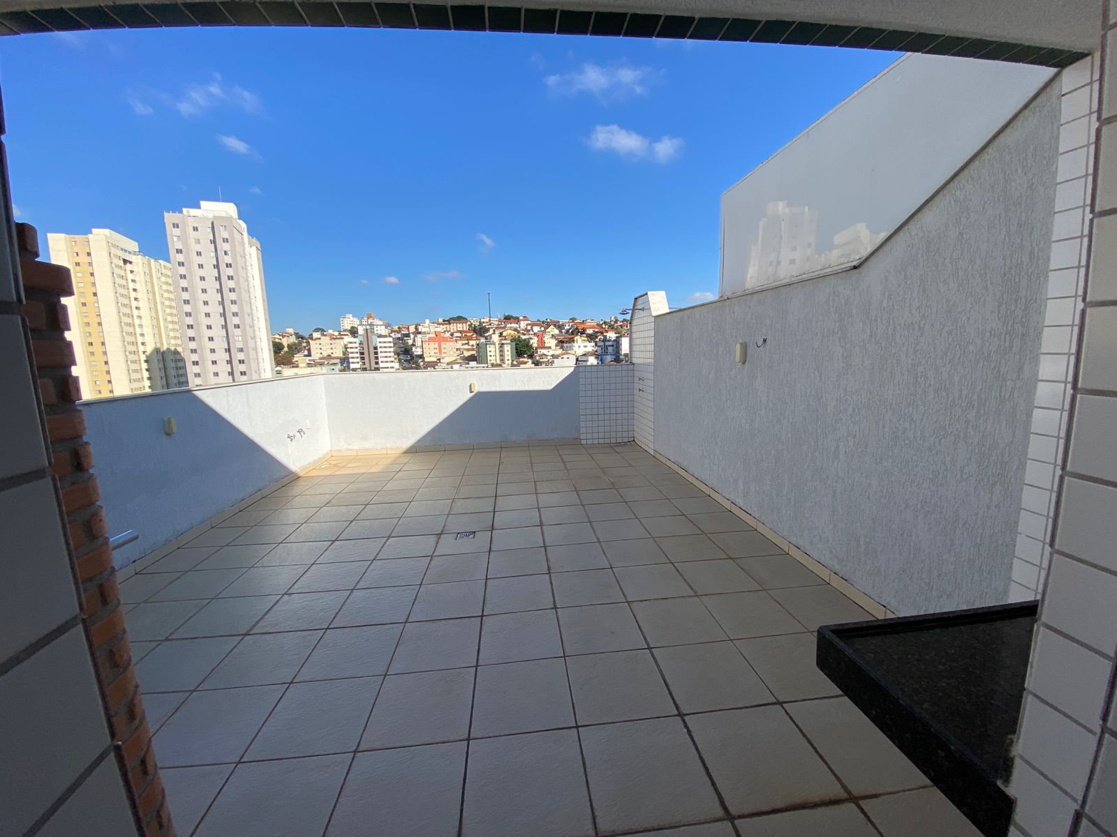 Foto 3 de Excelente cobertura de 2Quartos no bairro Castelo.