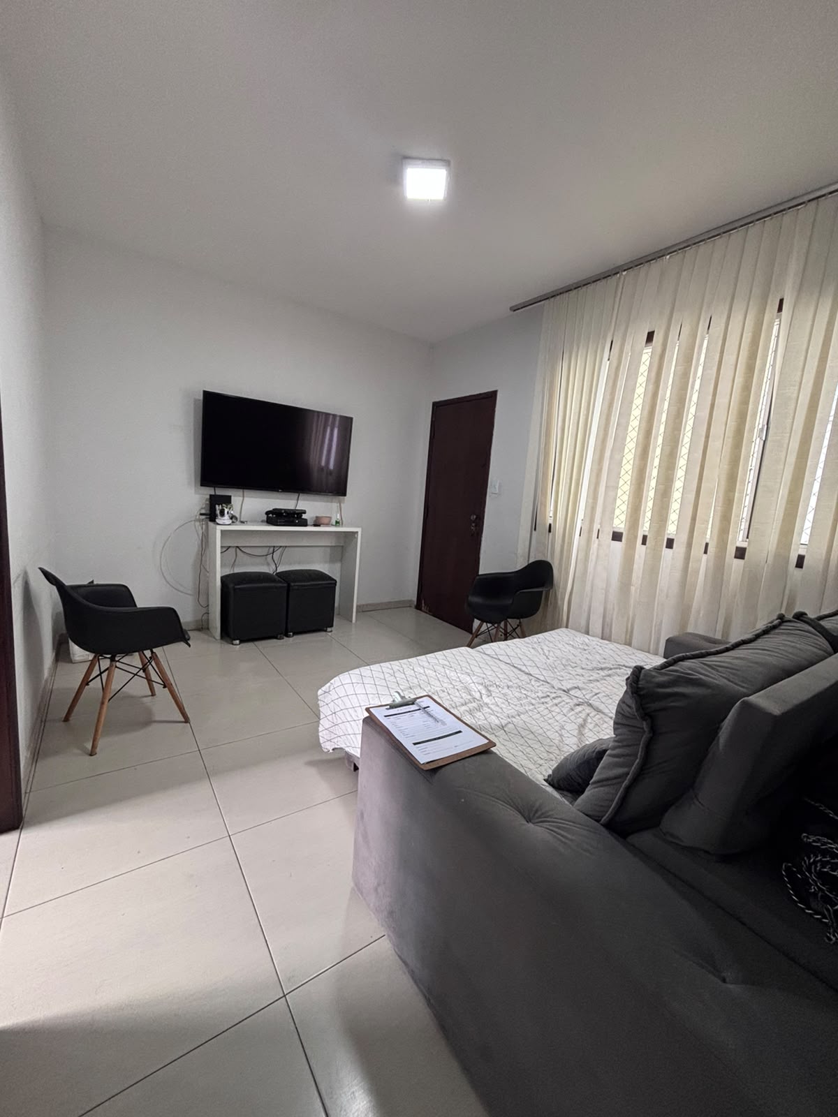Foto 2 de Excelente apartamento no bairro Glória.