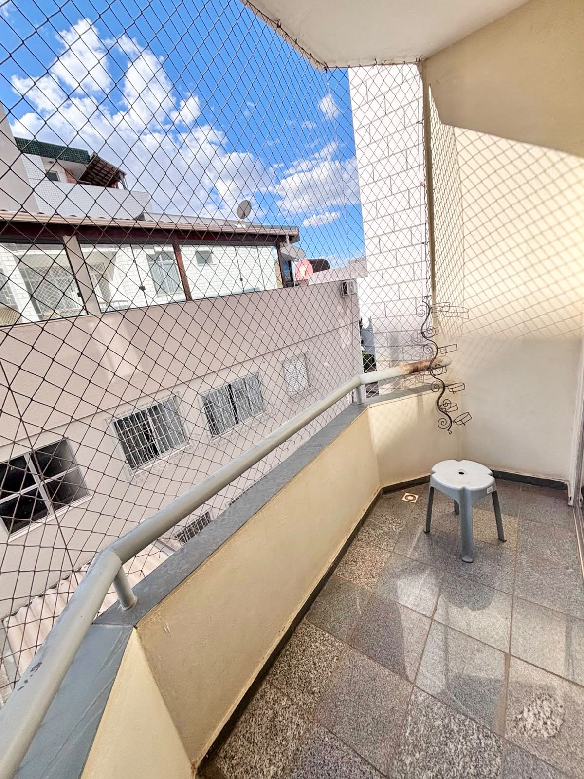 Foto 5 de Excelente apartamento de 03 quartos no bairro Castelo.