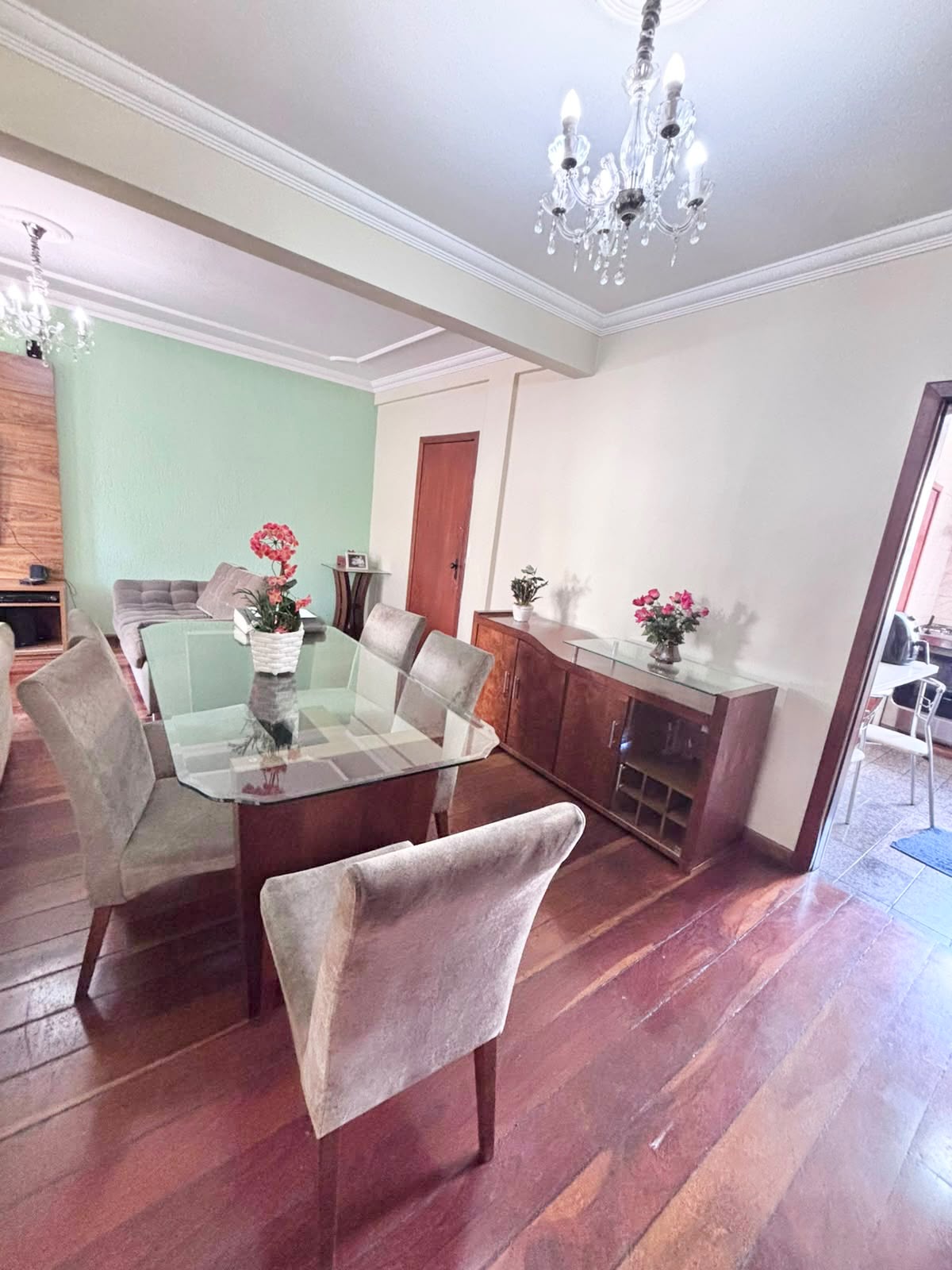 Foto 4 de Excelente apartamento de 03 quartos no bairro Castelo.