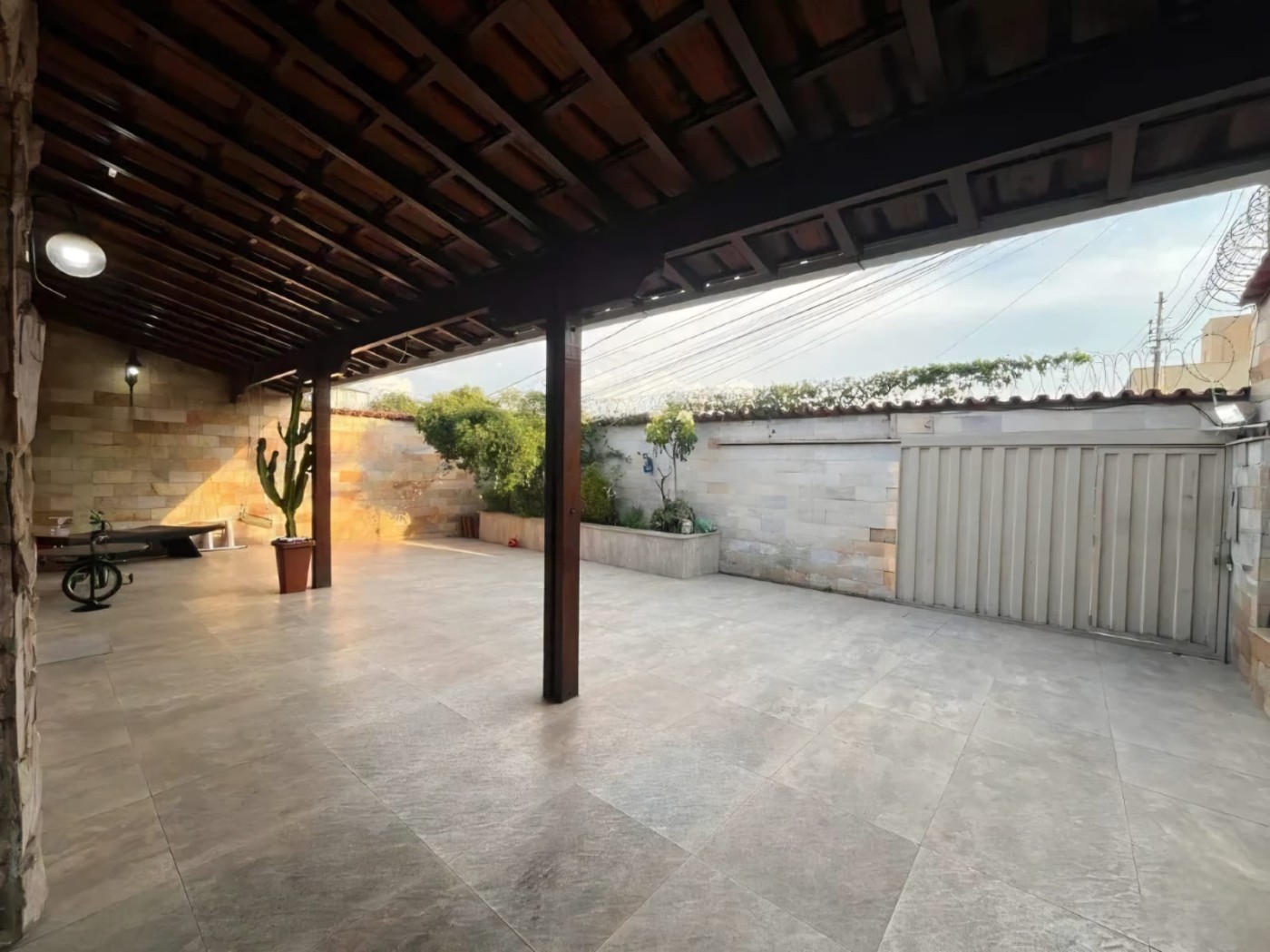 Foto 2 de Excelente casa linear no bairro Alípio de Melo.