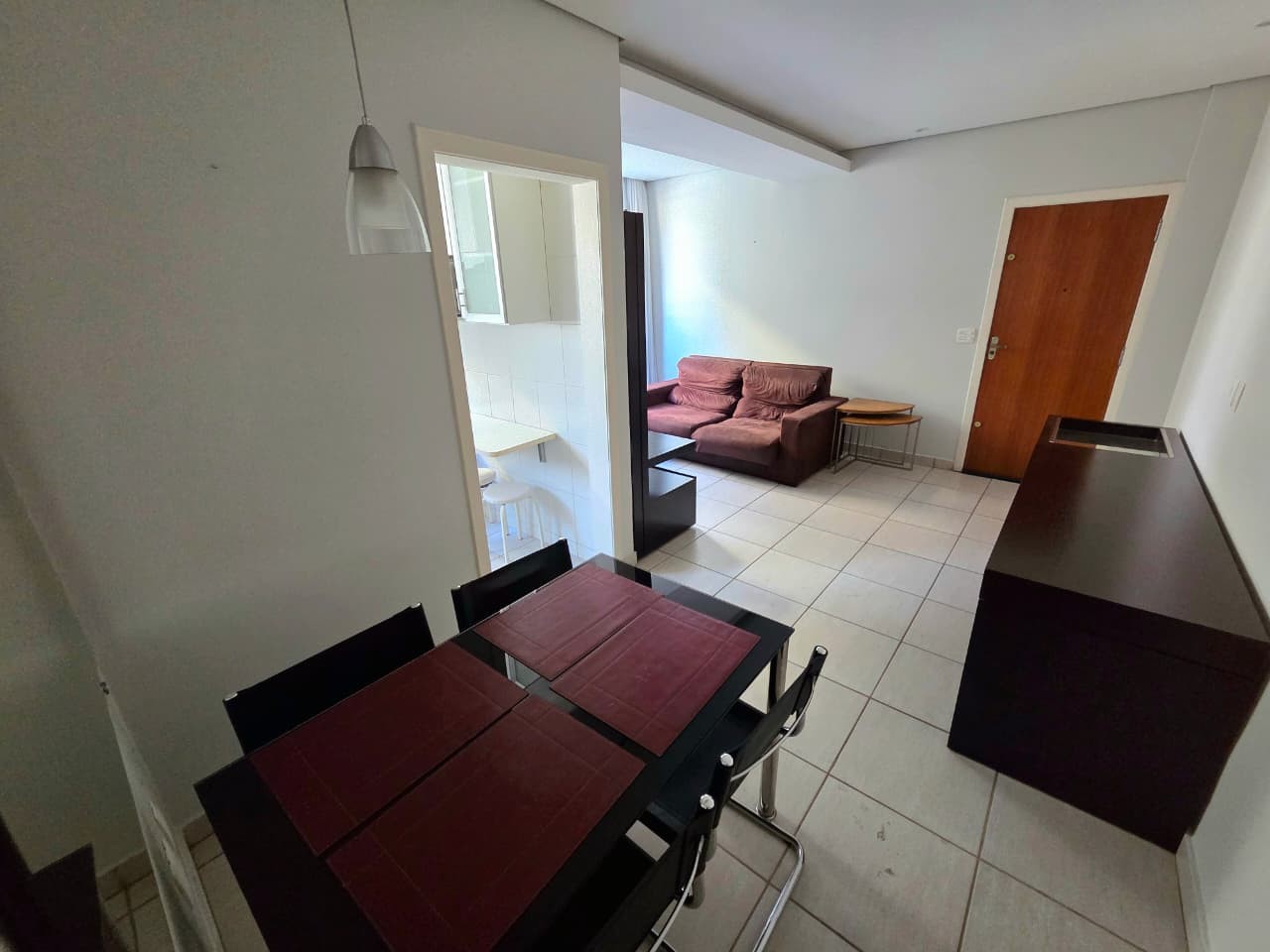 Foto 5 de Excelente apartamento de 02 quartos e 02 vagas no bairro Castelo.