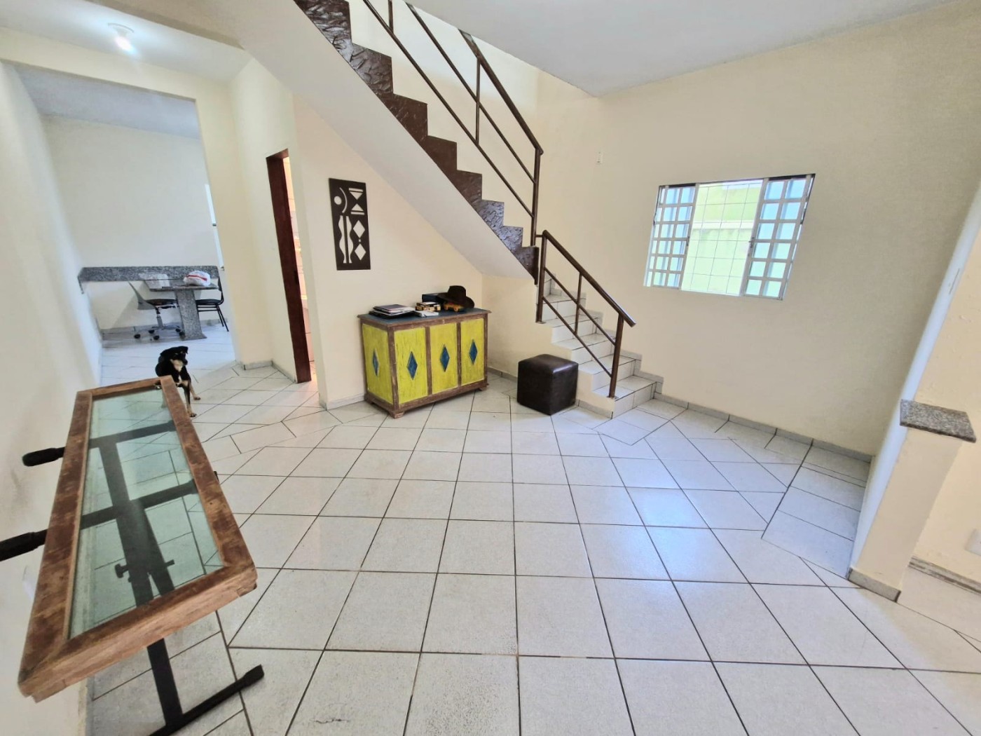 Foto 4 de Excelente casa geminada no bairro Santa Terezinha.