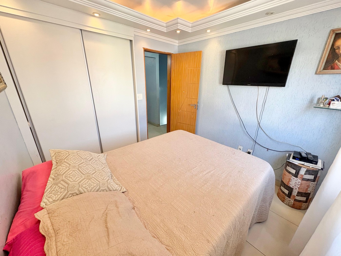 Foto 4 de Excelente casa em condomínio fechado no bairro Arvoredo II.
