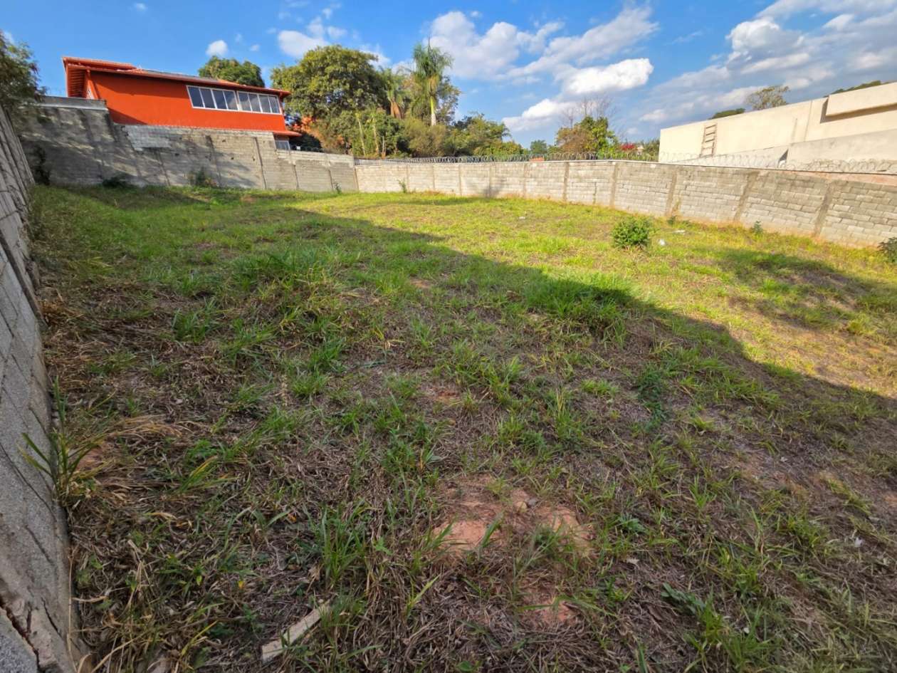 Foto 2 de Excelente lote no bairro Trevo.
