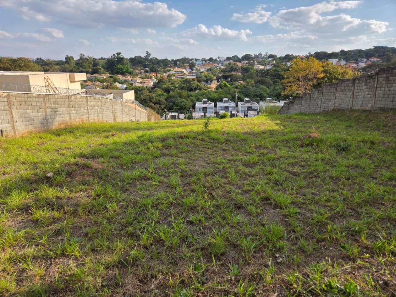 Foto 5 de Excelente lote no bairro Trevo.