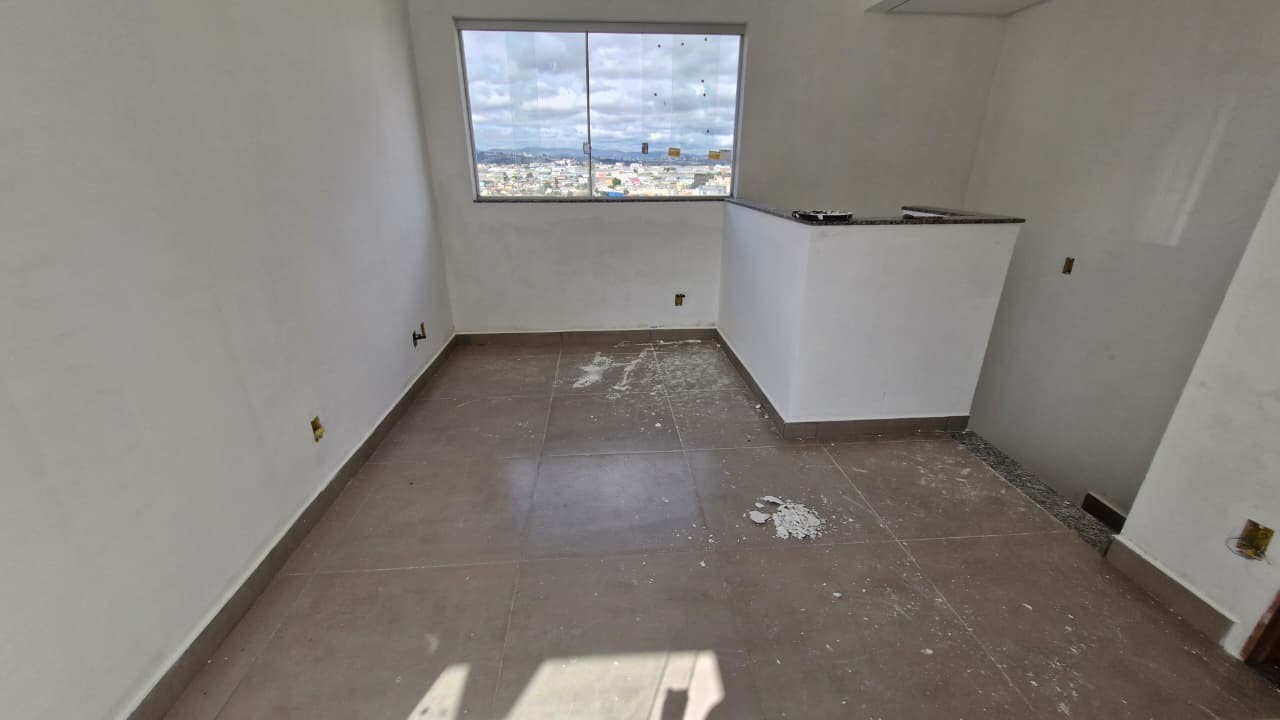 Foto 5 de Excelente cobertura de 2 quartos no bairro Cabral.