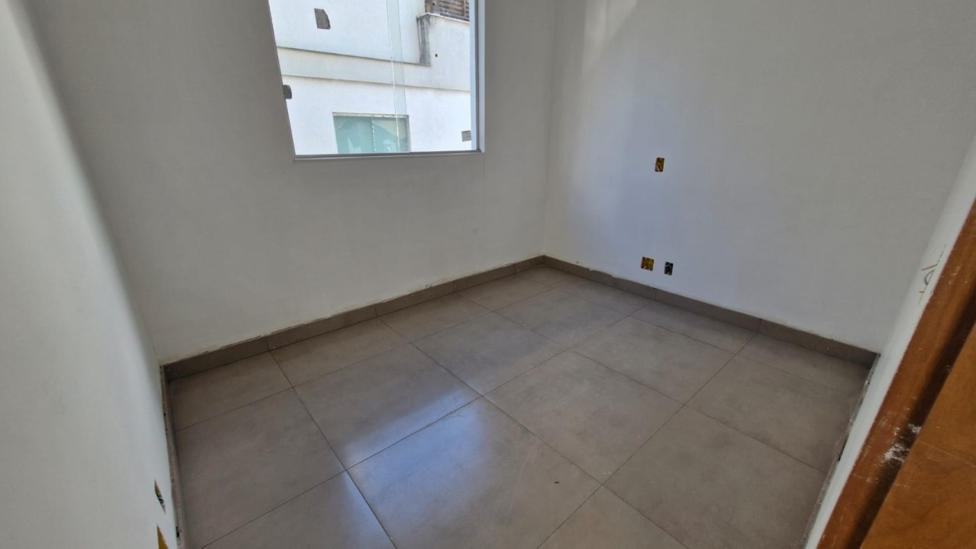 Foto 2 de Excelente apartamento 2 quartos no bairro Cabral.