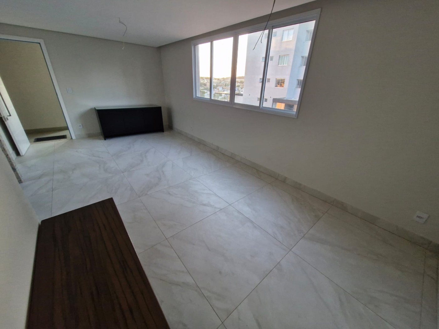 Foto 5 de Apartamento de 03 quartos com elevador no bairro Cabral.