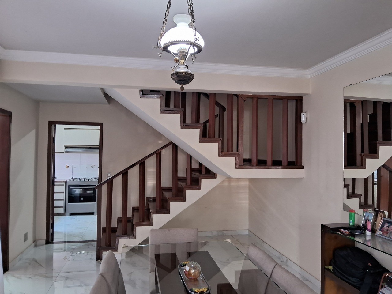 Foto 4 de Casa Geminada à venda por R$ 1.790.000,00 com 211m2 no bairro Castelo.