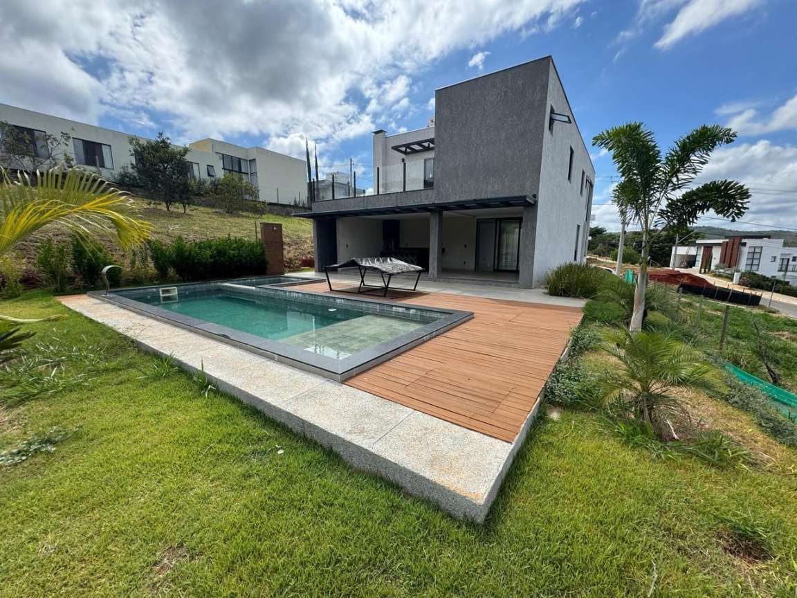 Foto 4 de Espetacular casa em condomínio fechado em Lagoa Santa.
