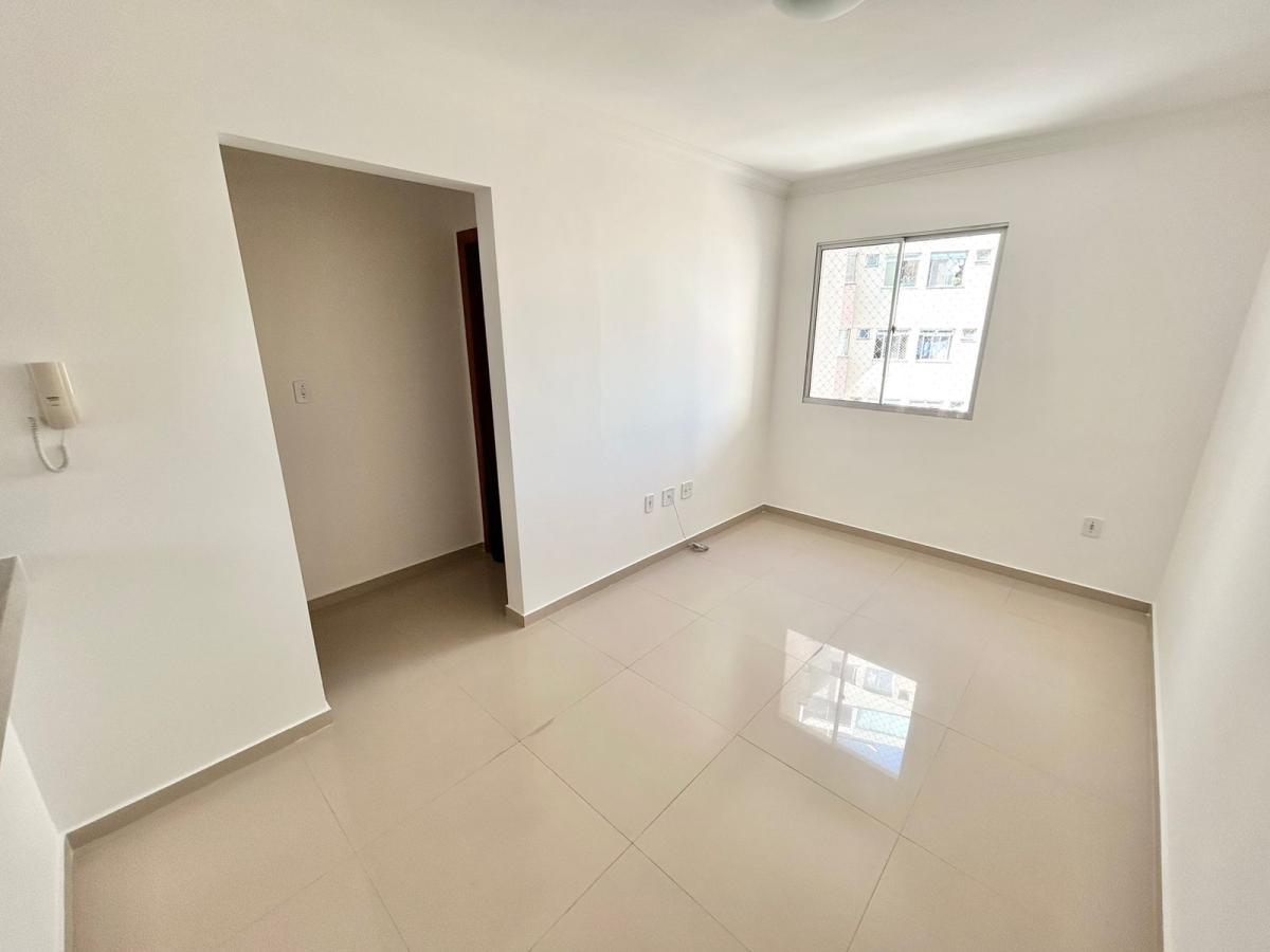 Foto 2 de Excelente apartamento com elevador no bairro Castelo-BH.