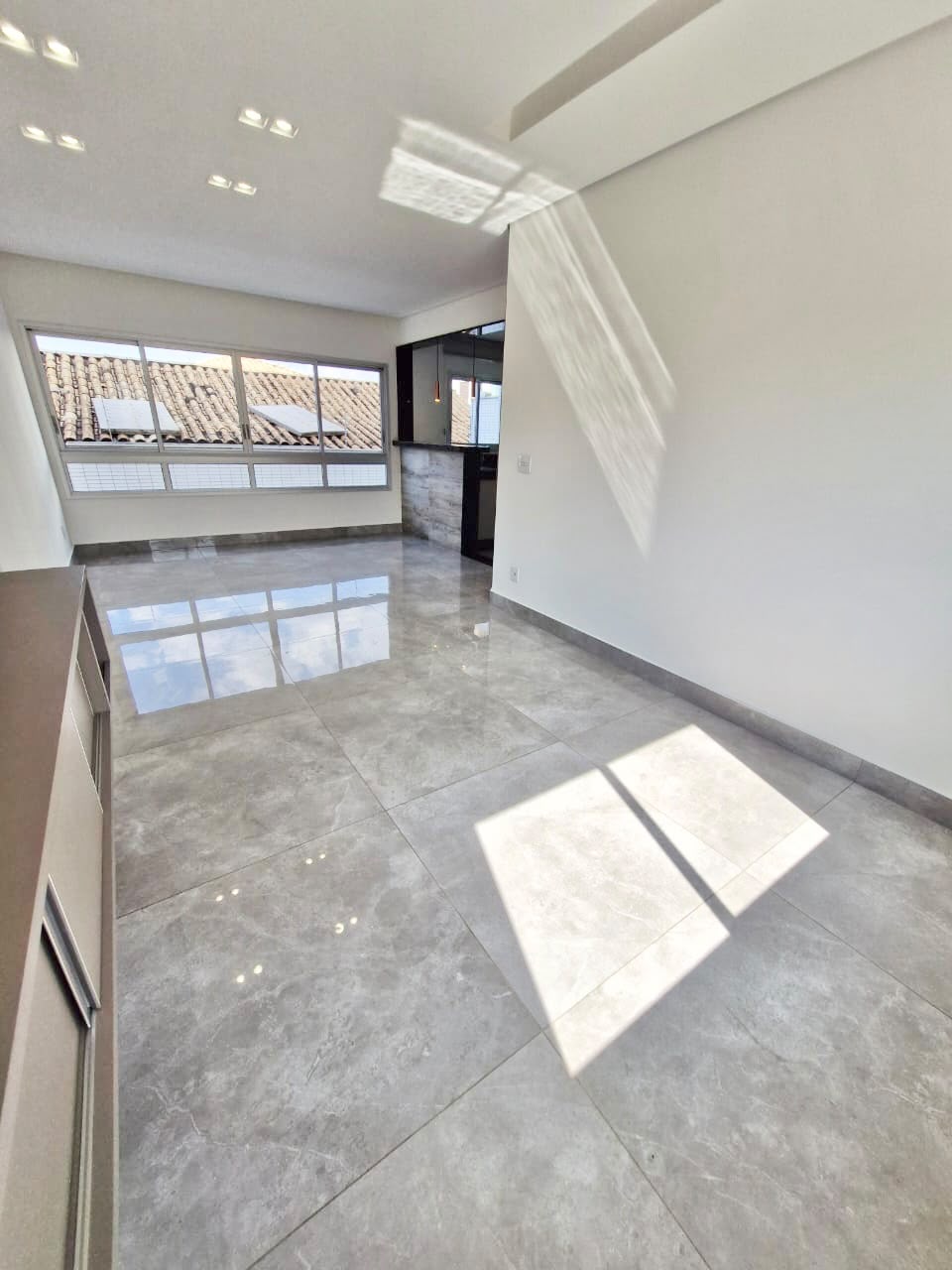 Foto 5 de Excelente apartamento 03 quartos com elevador para locação no bairro Cabral.