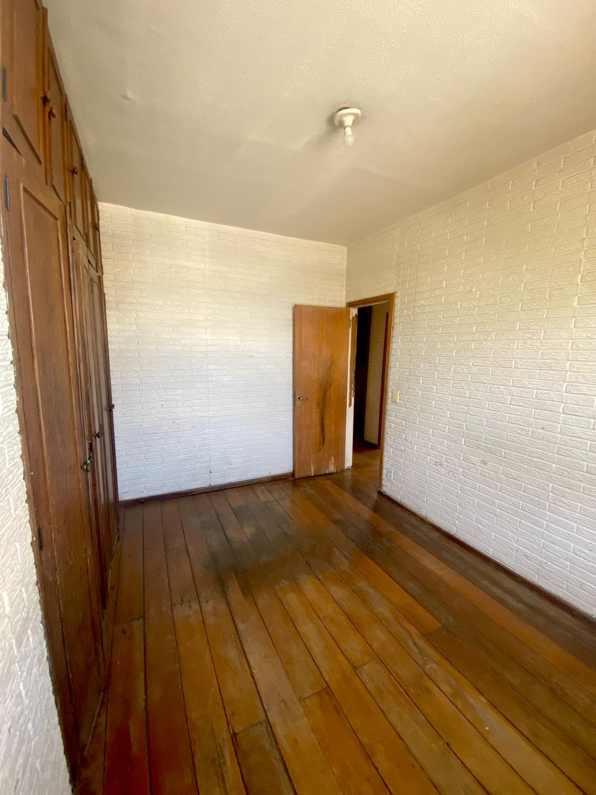 Foto 4 de Apartamento de 02 quartos no bairro Alipio de Melo.