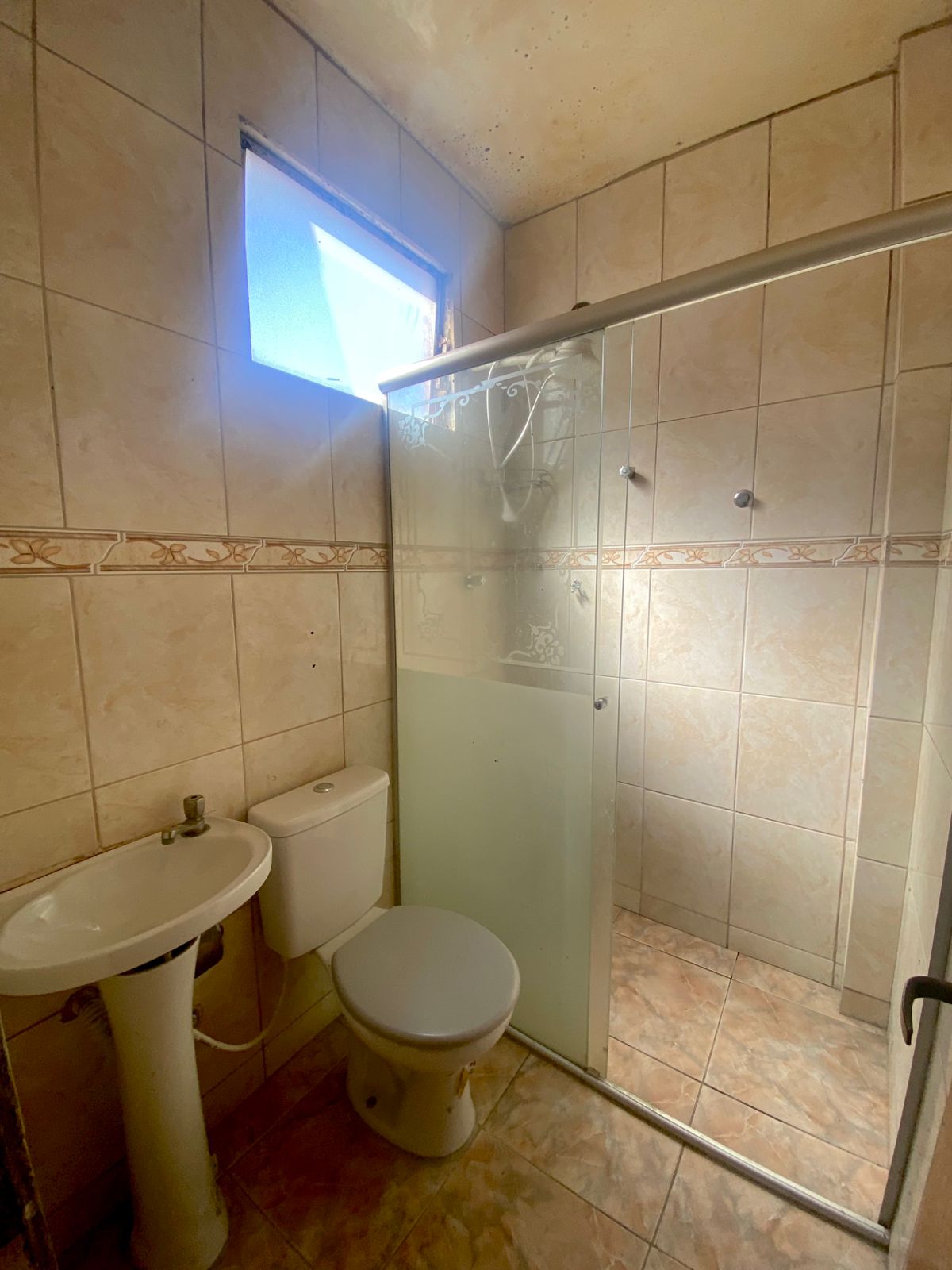 Foto 5 de Apartamento de 02 quartos no bairro Alipio de Melo.