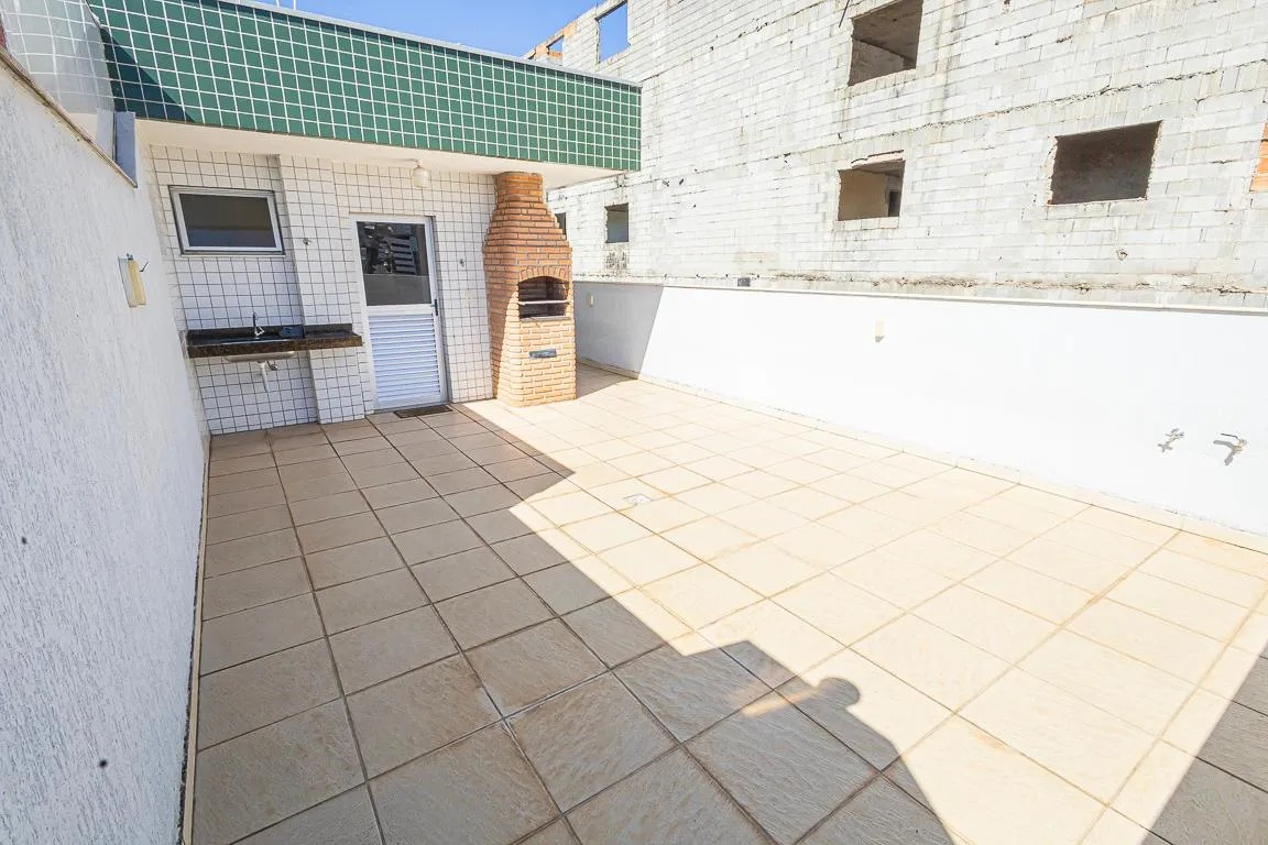 Foto 3 de Excelente cobertura de 2 Quartos no bairro Castelo.
