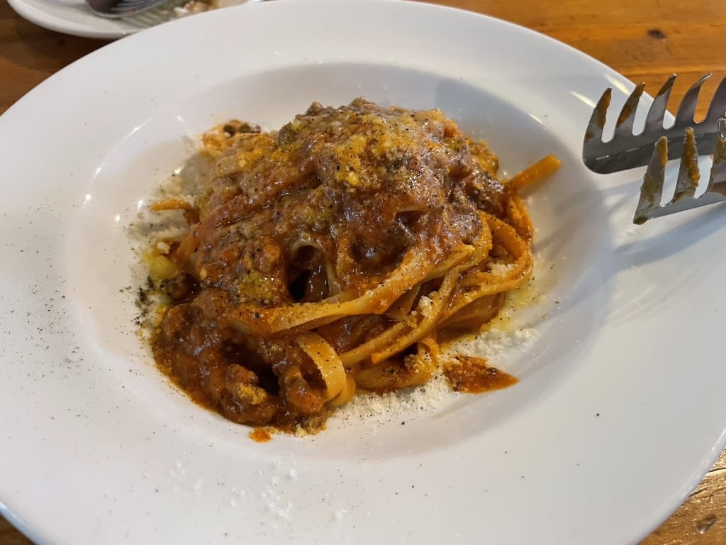 Pizzeria Tre PASSO Restaurant Reservations | Aso, Kumamoto (Minamioguni)