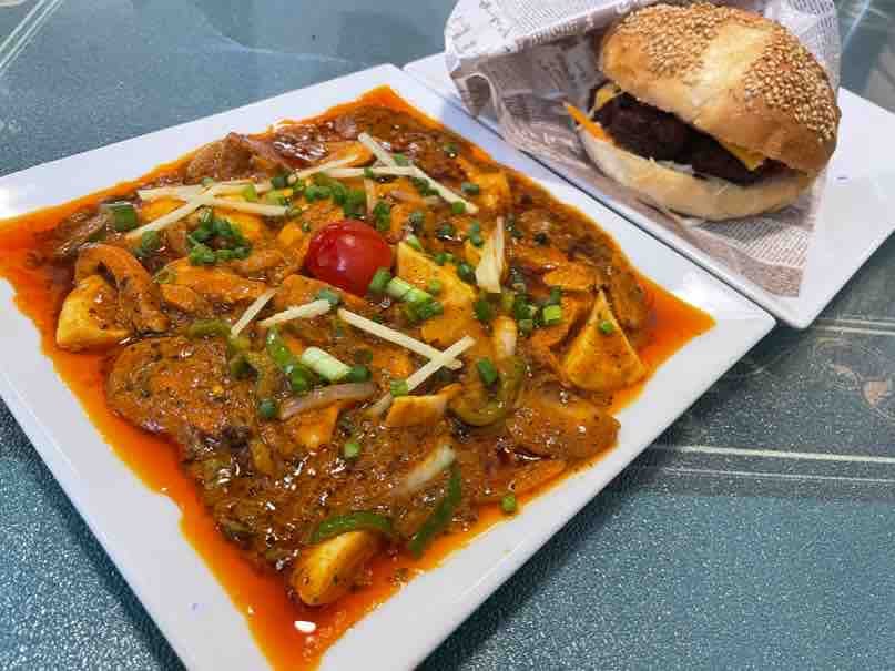 Salaam Curry Restaurant Reservations | Isesaki, Gunma