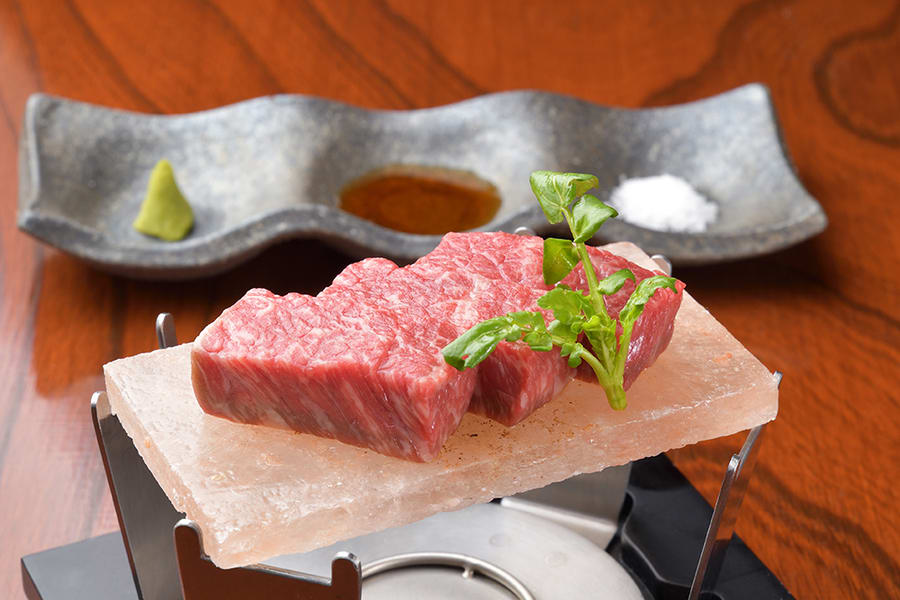 ToppinParariNopu Restaurant Reservations