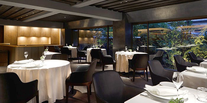 2025 Michelin Tokyo French Restaurant : L'Effervescence (3 star)