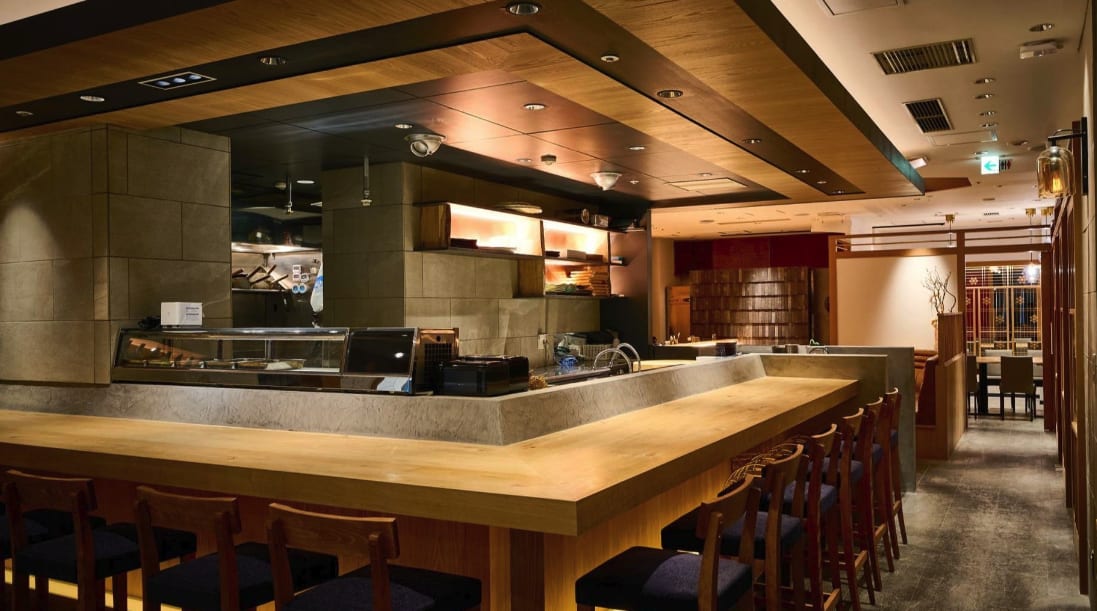 Reservation for Sushi Dining KADOHACHI Ginza in Tokyo