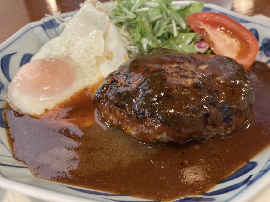 Cafe & Teppanyaki Restaurant Fujikawa Restaurant Reservations | Minobu, Yamanashi
