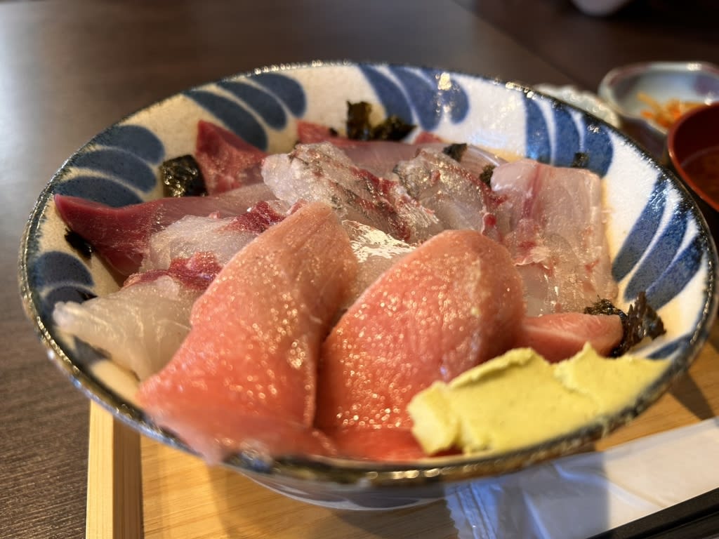 Kashiwajima Village Restaurant Reservations | Otsuki, Kochi