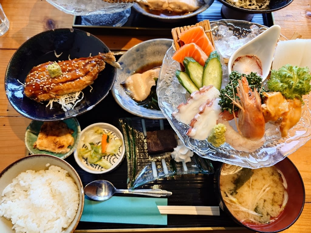Seafood Bar Umigohan Restaurant Reservations | Morioka, Iwate
