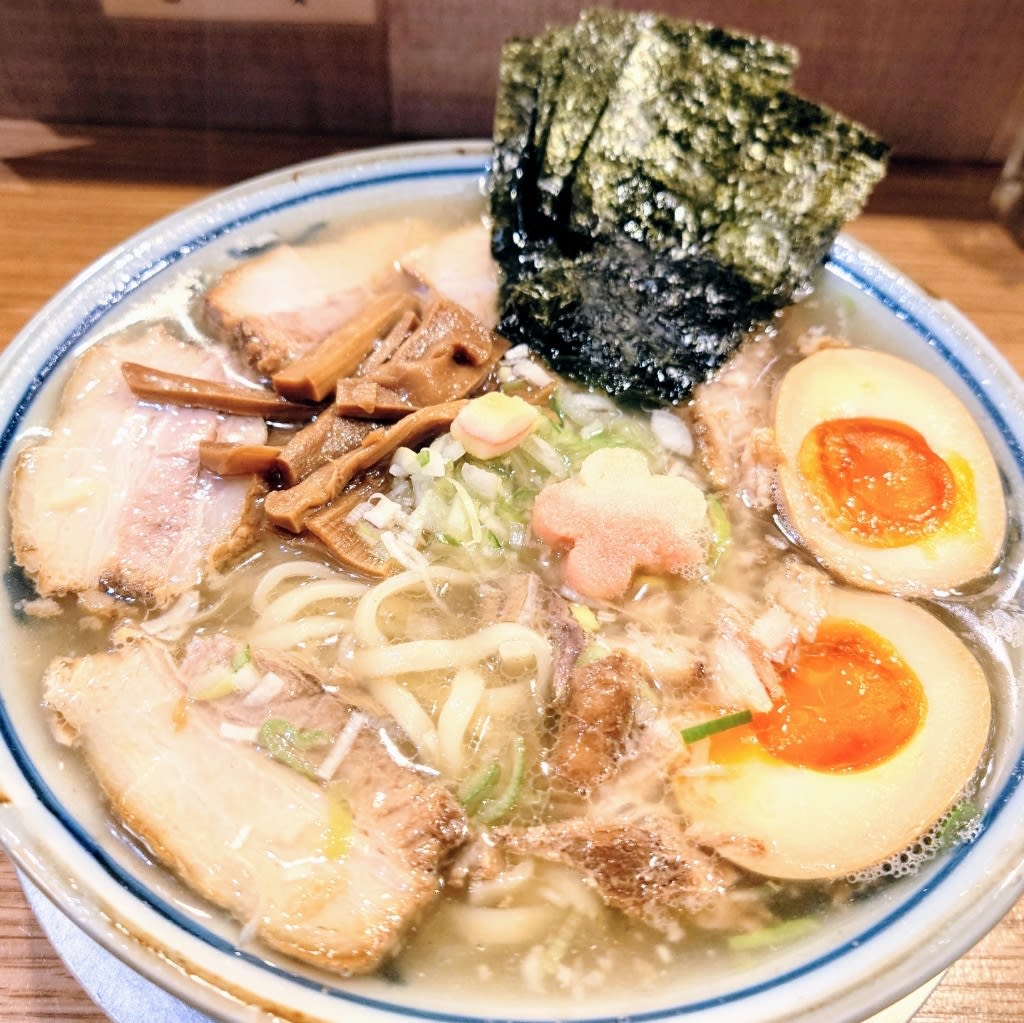 Ginza Haru-chan Ramen Restaurant Reservations | Ginza, Tokyo