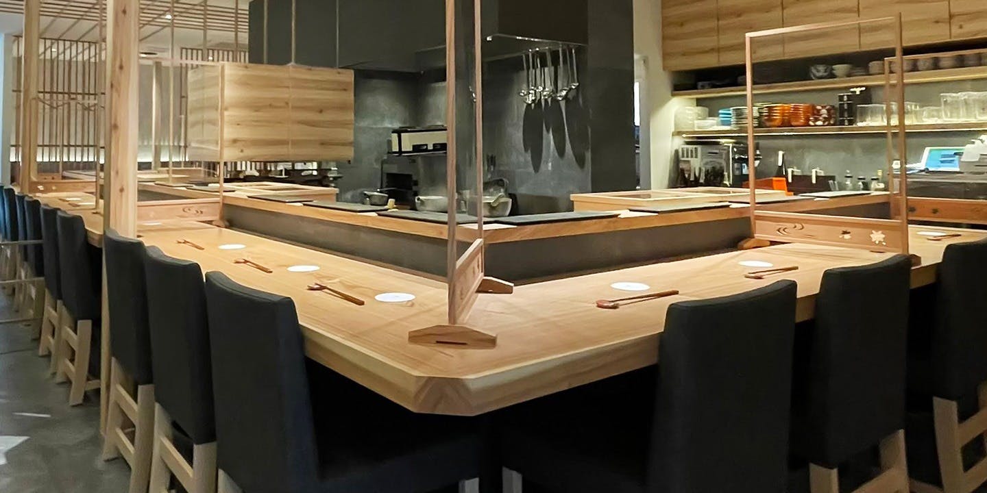 Reservation for Pontocho Sushi Yoshino in Kyoto
