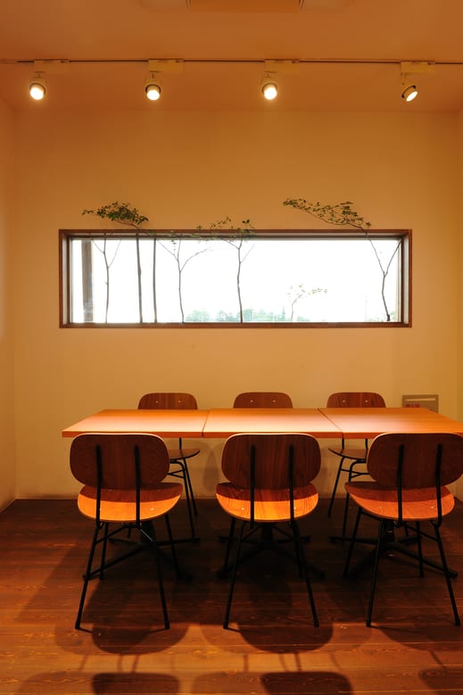 Mariage de farine Cafe Reservations | Komono, Mie
