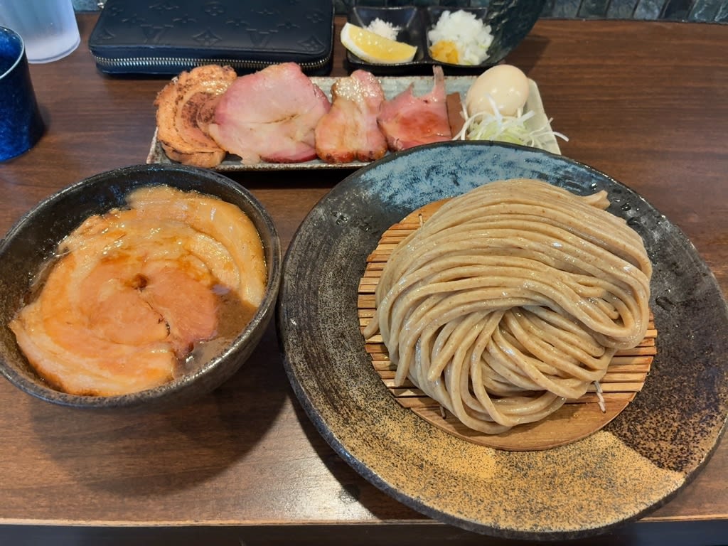 Ramen Mitsuba Restaurant Reservations | Kuki, Saitama