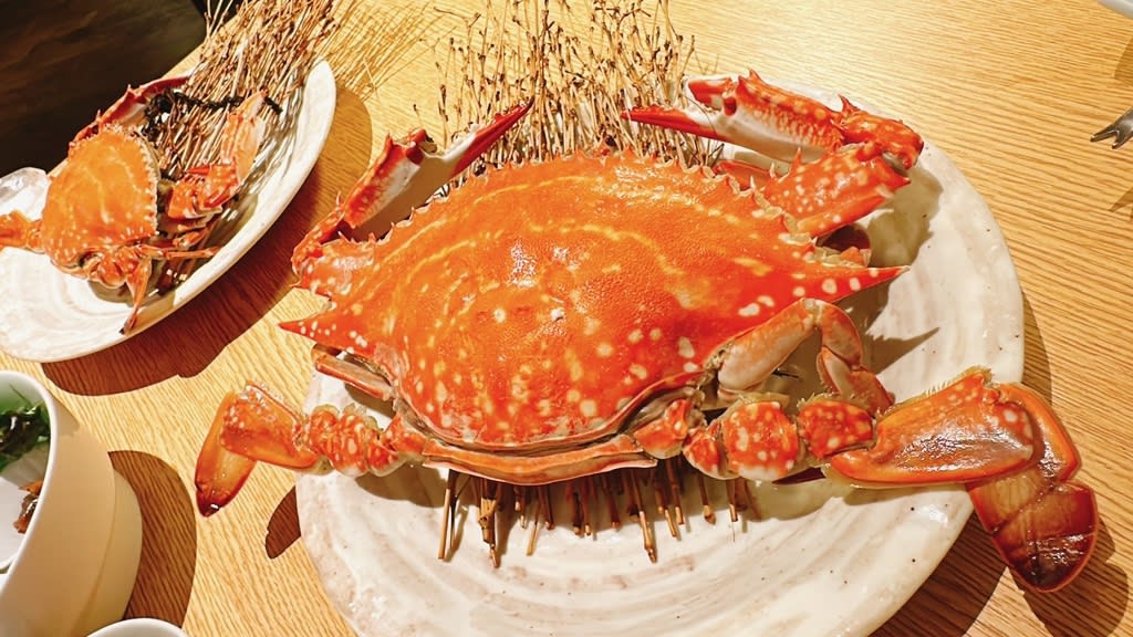 Taradake Onsen Kanigoten Restaurant Reservations | Tara, Saga (Ōura)
