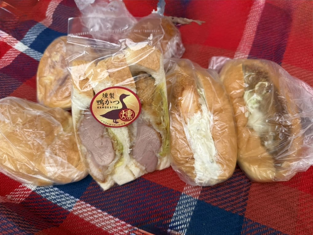 Asaka Bakery Cafe Reservations | Asaka, Saitama