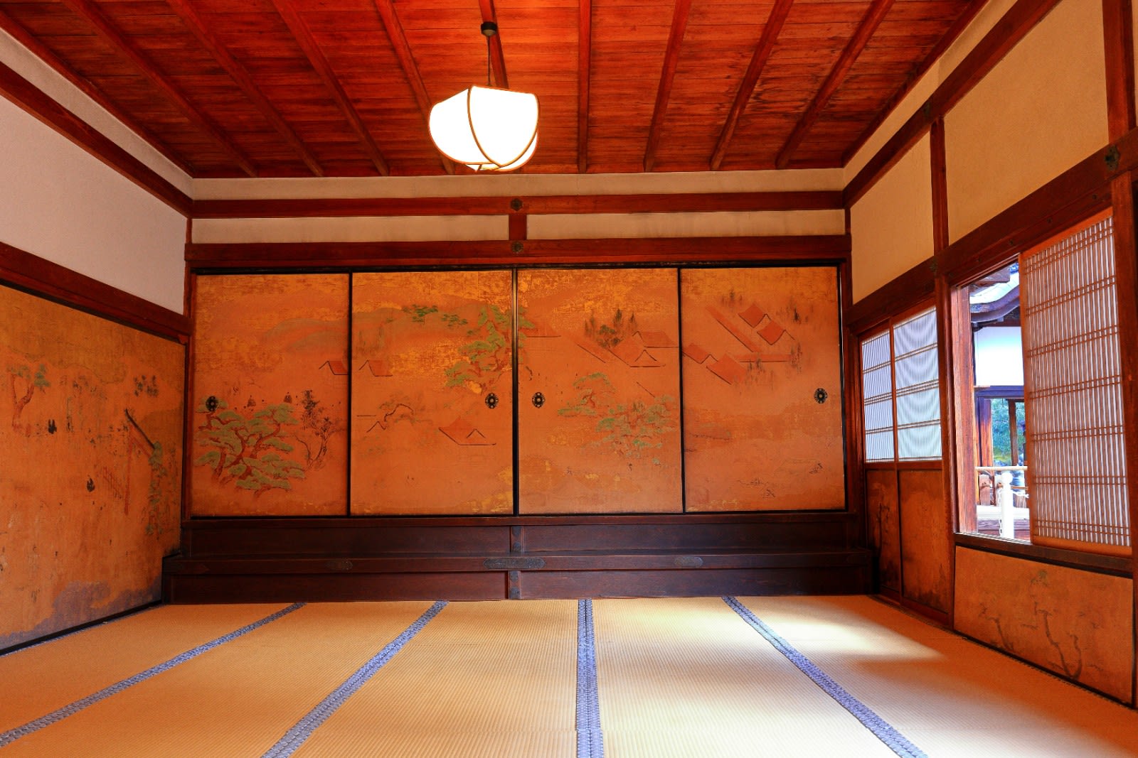 Marutamachi