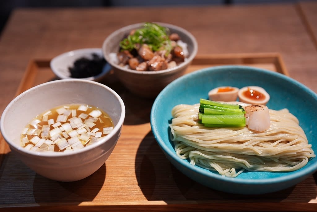 Clam Ramen Restaurant Reservations | Kakamigahara, Gifu