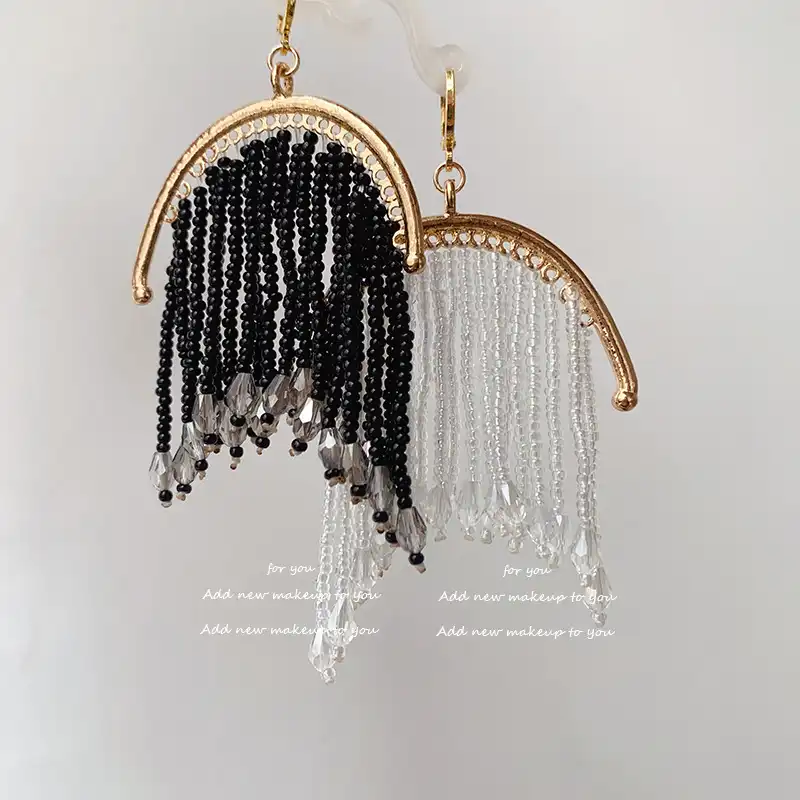 Exaggerated fan-shaped tassel earrings unique creative fashion personality earrings