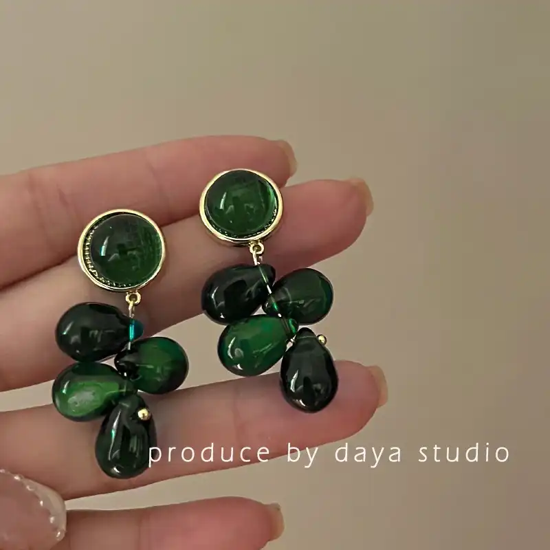 Emerald Beaded Glazed Grape Cluster Earrings Women's Retro Hong Kong Style Earrings