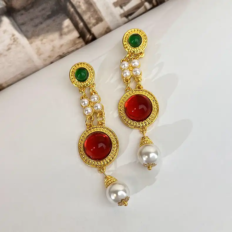 Vintage French Court Color Contrast Pearl Earrings