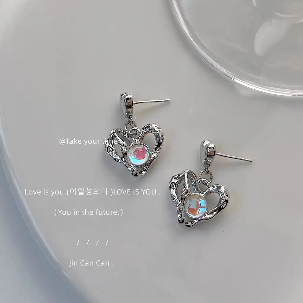 925 silver needle heart-shaped personalized high-end earrings