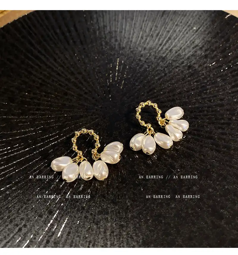 Korean Fashion Baroque Geometric Pearl Earrings S925 Silver Posts