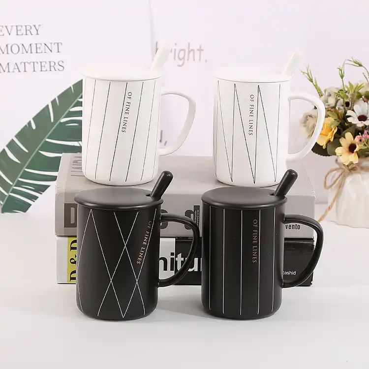 Ceramic mug matte mug with lid and spoon